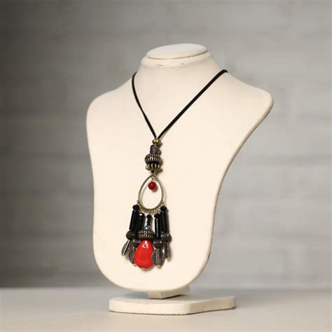 Shop Beautiful Handmade Beaded Necklaces Now | iTokri