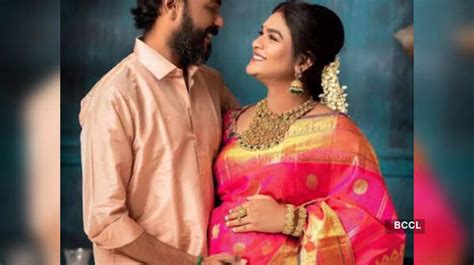From Namitha Vankawala to Alya Manasa: Stunning maternity photoshoots ...