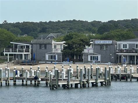 VINEYARD HARBOR MOTEL - PRIVATE BEACH (Vineyard Haven) - 2026 Motel ...
