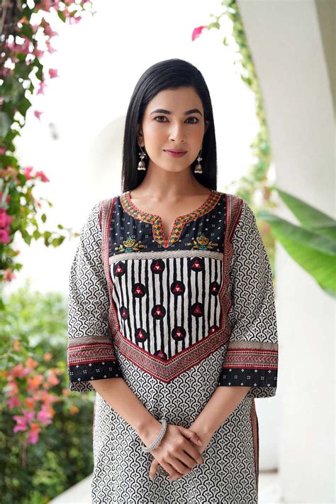 Black And White Cotton Straight Fit Kurta | Cotras