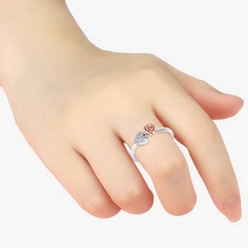 Elegant Women’s Ring Designs | Dishis Designer Jewellery