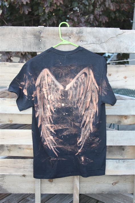 Bleaching Clothes With Colors