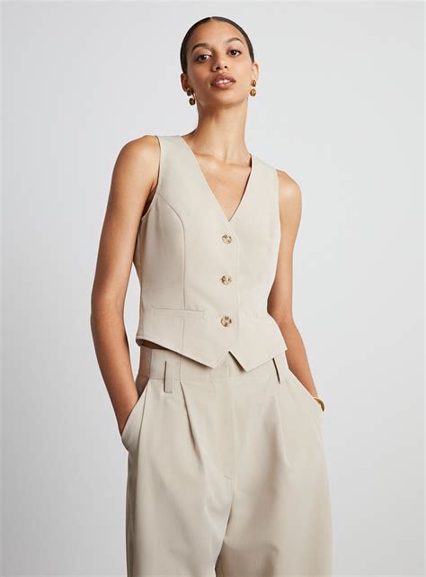 Business-Casual Winter 的图像结果