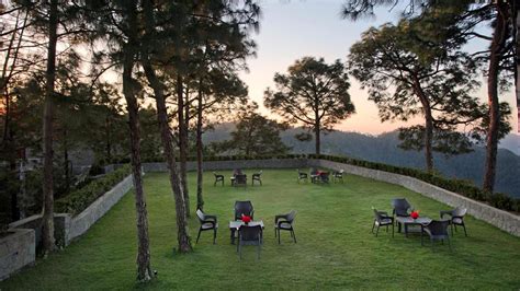 Fortune Select Forest Hill - Kasauli | New Year Celebration Packages in ...