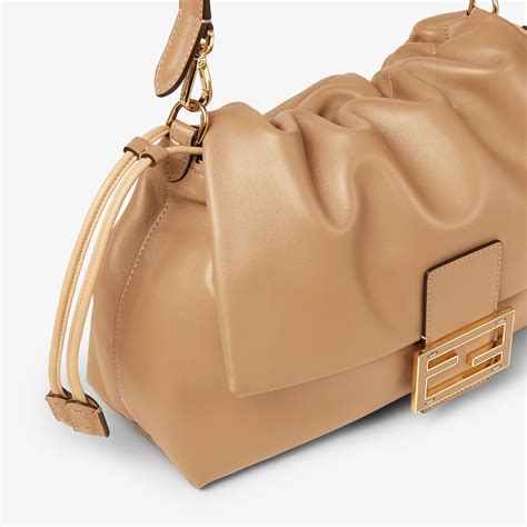 펜디 펜디 맘마백 Bags 여성 컬렉션 | FENDI KR