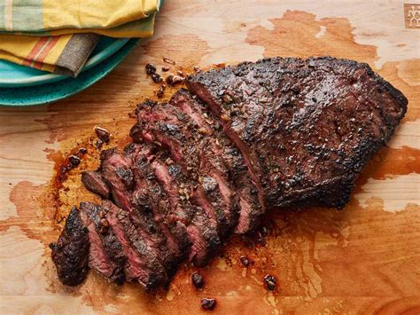 How To Marinate A Sirloin Steak Like Long Horn Steakhouse - Recipes.net