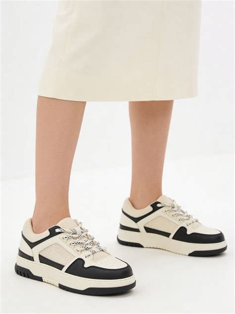 Buy LUNA BLU Black Colour-Blocked Lace-Up Sneakers from Westside