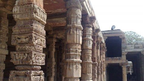 Hindu Temple in Qutub Minar? Plea filed to restore Hindu, Jain temples ...