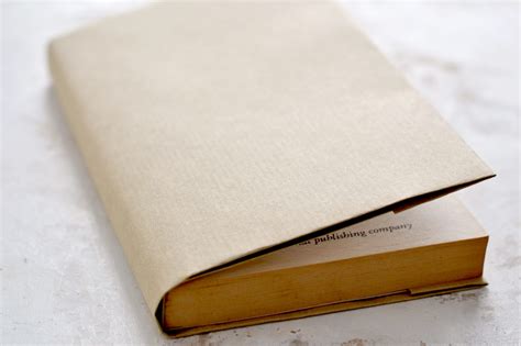 Paper Book Covers! - The Graphics Fairy