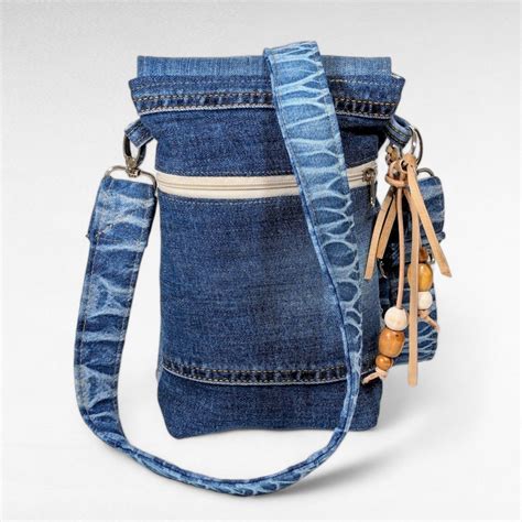 Kleine Jeanstasche im angesagten Shabby Chic Look