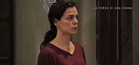 La forza di una donna anticipazioni 17 giugno 2025/ Bahar sviene in ...