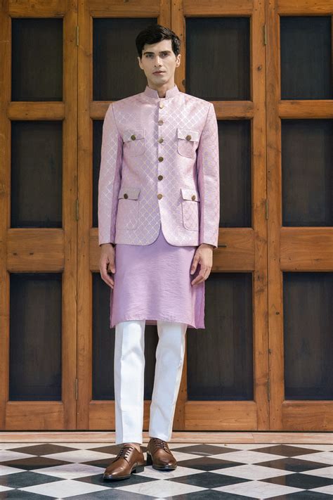 Valour – TAJIRISTUDIO