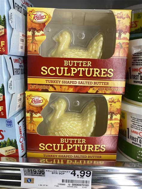 The leaves of a tornado go 'round & 'round : r/TornadoEncounters