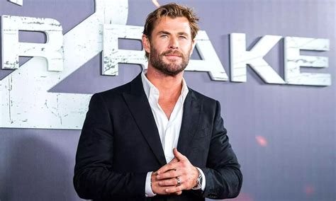 Chris Hemsworth to headline submarine thriller 'Subversion'