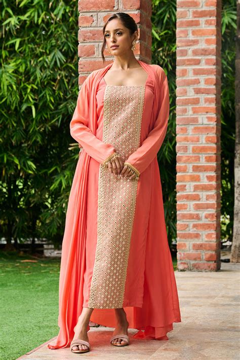 Premium Handcrafted Clothing | Online Fashion Store – Ohaila Khan