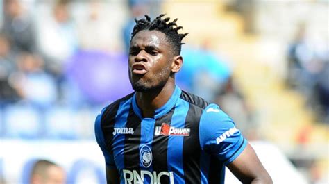 Duván Zapata - Player profile 21/22 | Transfermarkt