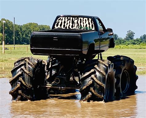 My current mud truck i built. 35.5s with single turbo LS making 1000HP. Hybrid planetary axles ...