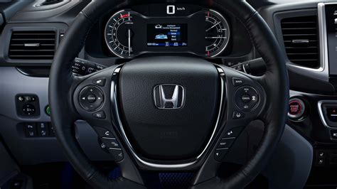 Top Motorist - 2017 Honda Ridgeline - Automotive Review