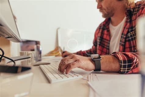 Computer Coder 的图像结果