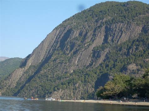 CERRO ABANICO (San Martin de los Andes) - Hotel Reviews & Photos ...