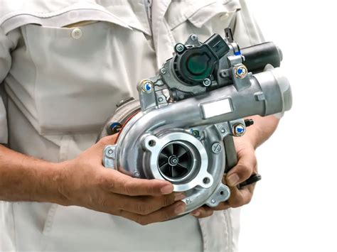 Turbocharger vs Supercharger: Key Differences, Pros & Cons Explained