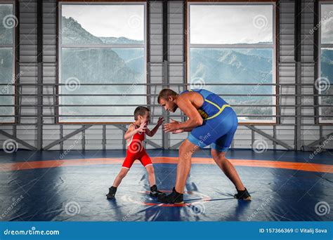 Teaching Children Greco-Roman Wrestling Stock Image - Image of ...