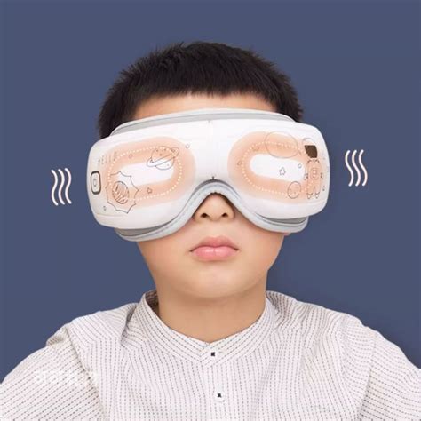 弟弟什么生日礼物最新素材