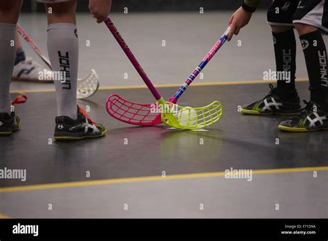 Floor Hockey 的图像结果
