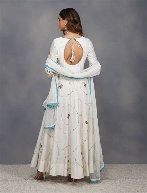 Buy - Devyani Mehrotra ivory baroque jardin front open anarkali set ...
