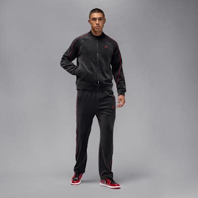 Jordan Brooklyn Men's Velour Tracksuit Jacket. Nike IN