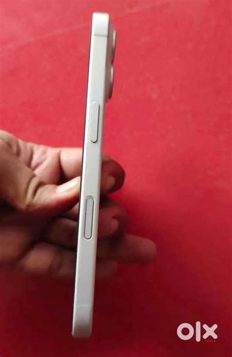 Selling my 6 months old i phone 16,data cable with bill and box ...