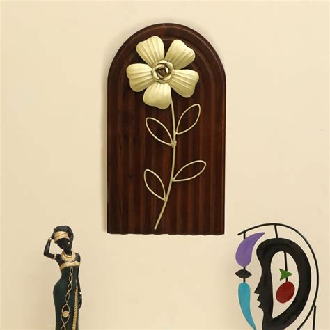 Buy VEDAS Mystical India Metal Leo Leaf Wall Accent from Vedas at just ...