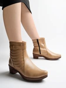 Boots For Women - Buy Women's Boots, Winter Boots & Boots For Girls ...