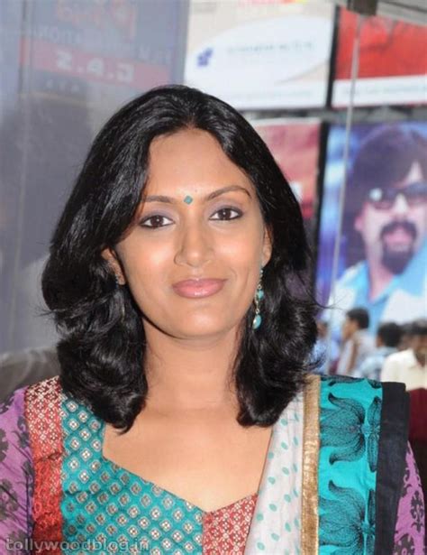 Devadarshini Kanchana Actress New Photo Stills |Tamil Cinema News ...