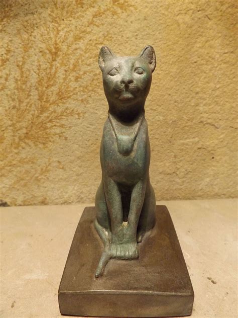 Egyptian Cat Statue / Sculpture of Bast / Bastet music goddess Joy ...