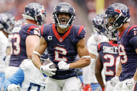 NFL Veterans Who Could Find Themselves on the Roster Bubble in Training ...