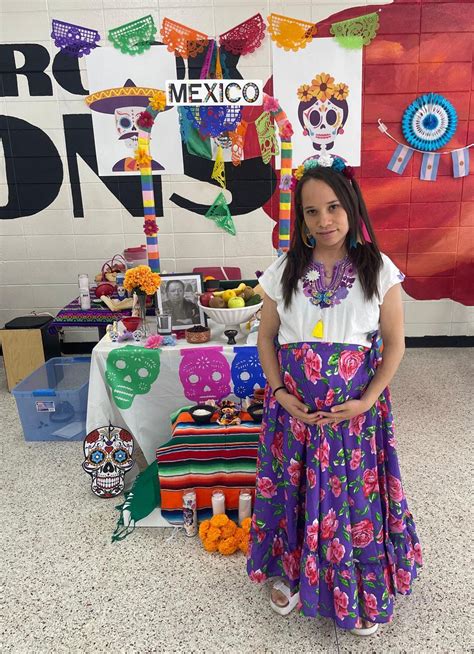 Meet Sofia, one of EPI's inspiring high school Spanish teachers from Mexico! Sofia recently ...