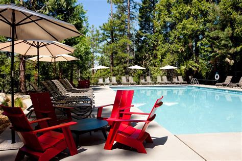 Evergreen Lodge at Yosemite Pool: Pictures & Reviews - Tripadvisor