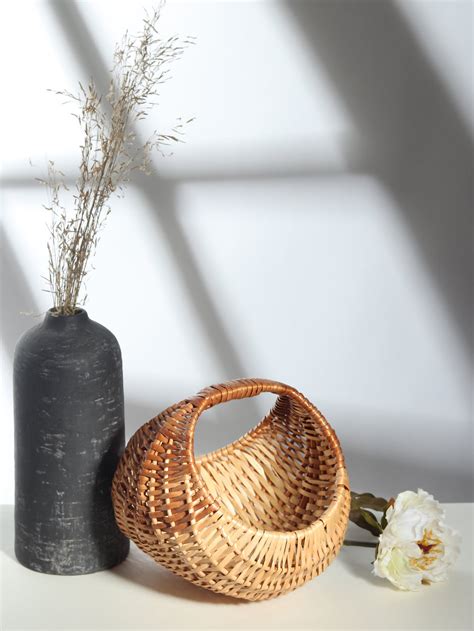Fruit Baskets : Buy Online Fruit Baskets & Woven Basket at Habereindia ...