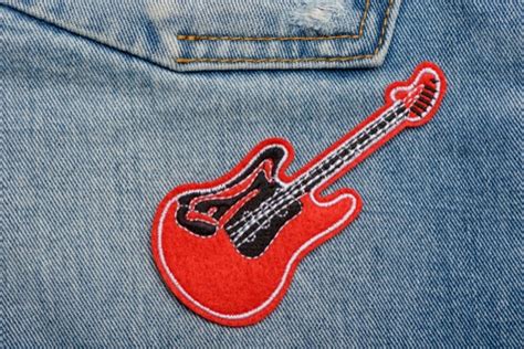 5 Creative Ways To Refurbish Your Old Pair Of Jeans - Style & Grooming