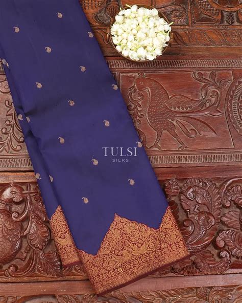 Buy Blue Kanjivaram Silk Saree T572894