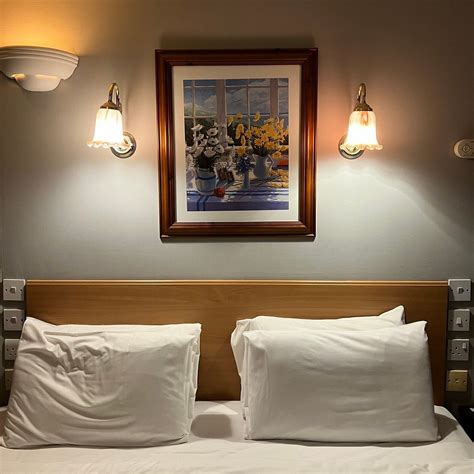 LEESON BRIDGE GUESTHOUSE (Dublin) - Hotel Reviews & Photos - Tripadvisor