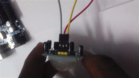 How to Use Arduino Motion Sensor 的图像结果