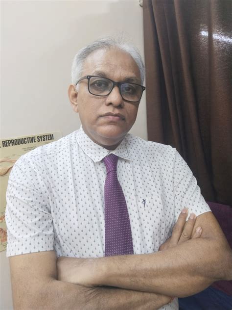 The Role of Fibroid Surgery Before IVF in Kolkata | Dr. Mahapatra