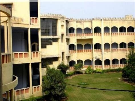 Faculty of Engineering and Technology College Contact Number, Address ...