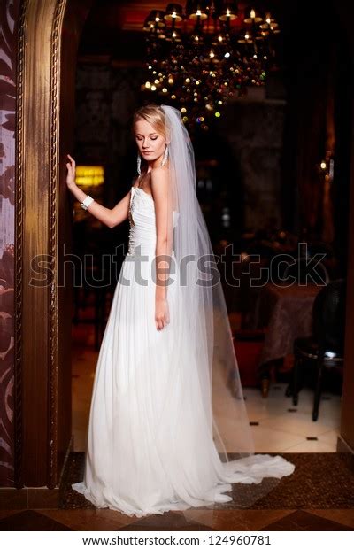 Hot Bride 的图像结果