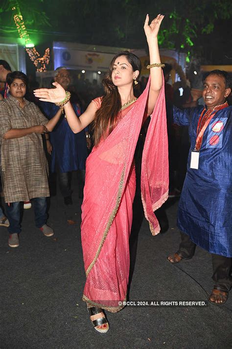 Amit Kumar during The Times of India Lokhandwala Durgotsav held in ...