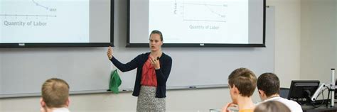 Do Transit Fares Hurt the Poor?, UNO's College of Business, Omaha, 15 ...