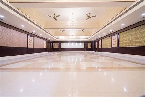 Vanshi Vat AC Banquet Hall - Venue - Mahmoorganj - Weddingwire.in