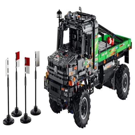 LEGO 42129 Technic App-Controlled 4x4 Mercedes-Benz Zetros — Toycra